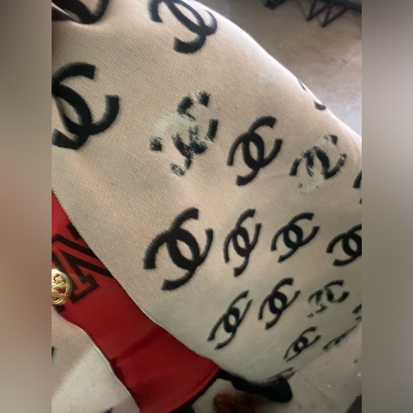 CC Reversible scarf/shawl - Picture 5 of 9